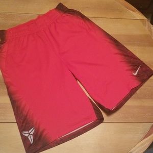 Men's Nike Kobe Dri-Fit Basketball Shorts, Size M